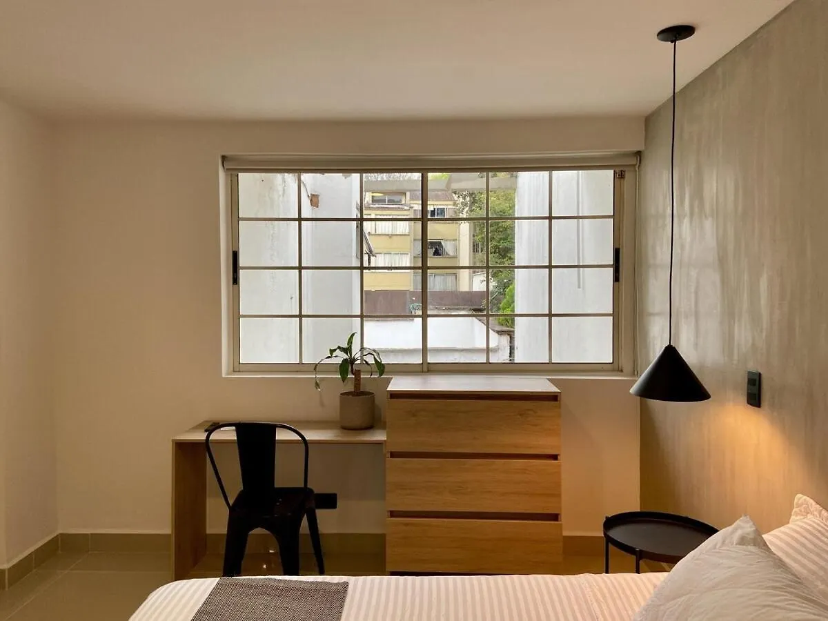 Hotel Santa Ana 메딜린 2*,