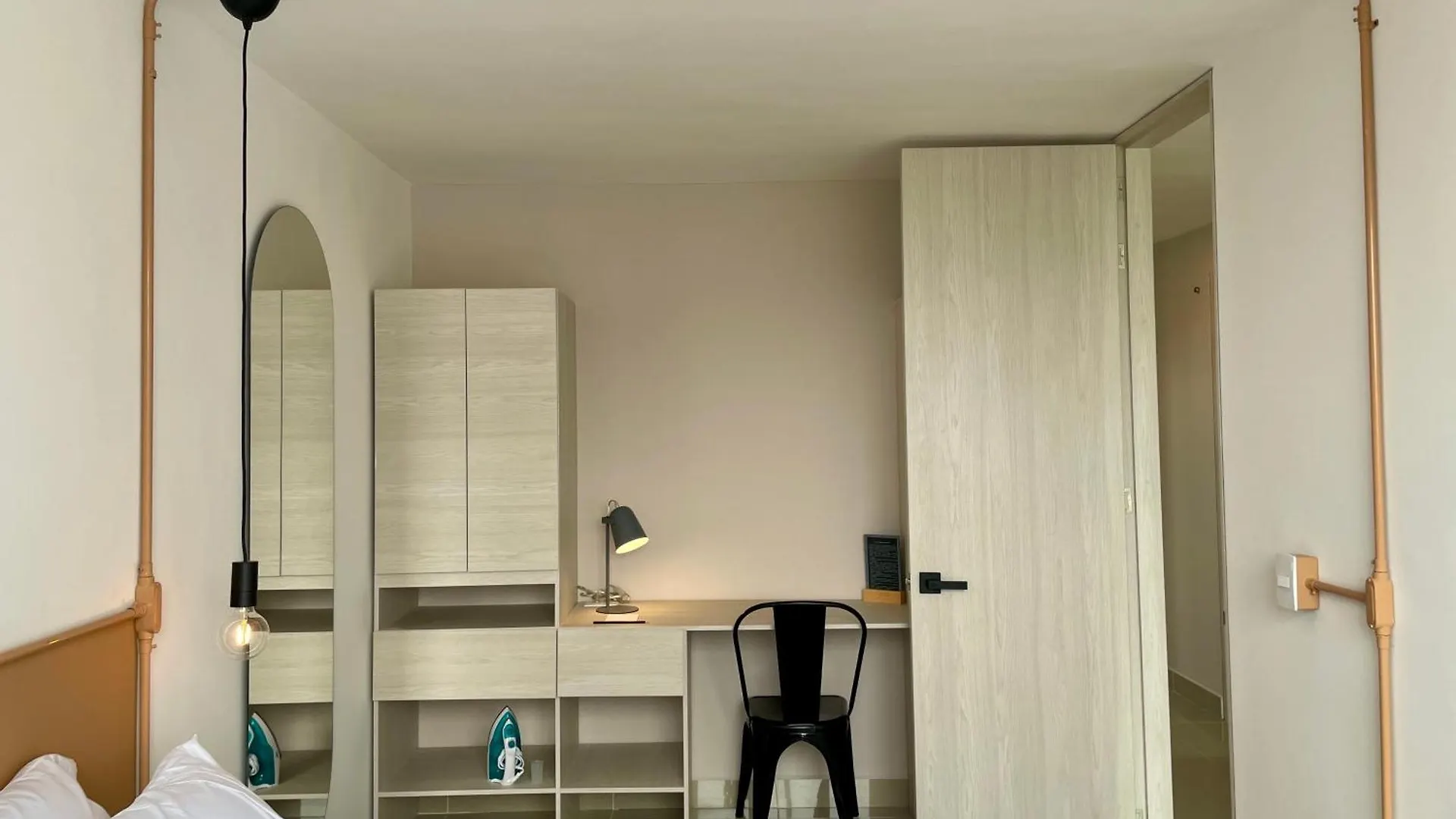 Hotel Santa Ana 메딜린