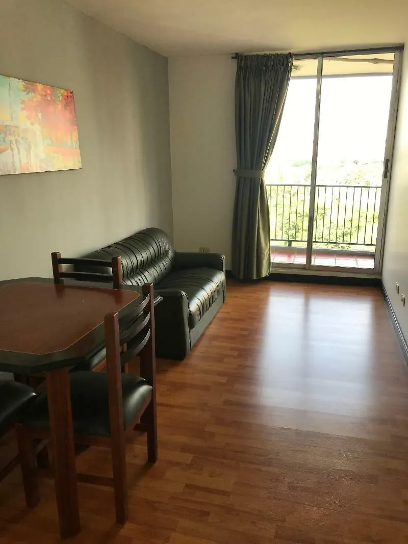 Hotel Santa Ana 메딜린